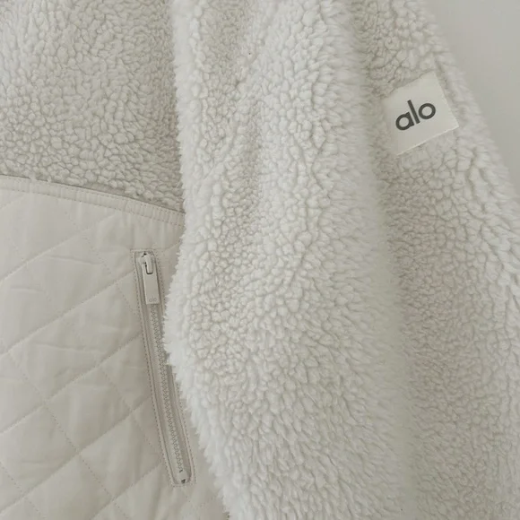 ALO Ivory Sherpa Edge Bomber - Picture 3 of 5